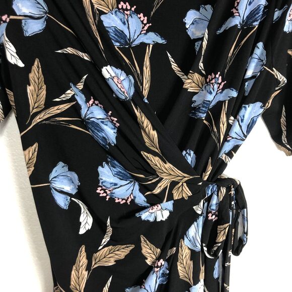Motherhood Maternity Pastel Blue Flower Leaves Black Wrap Dress Size Small - Picture 3 of 7
